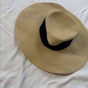 Wide Brim Straw Hat with Black Band